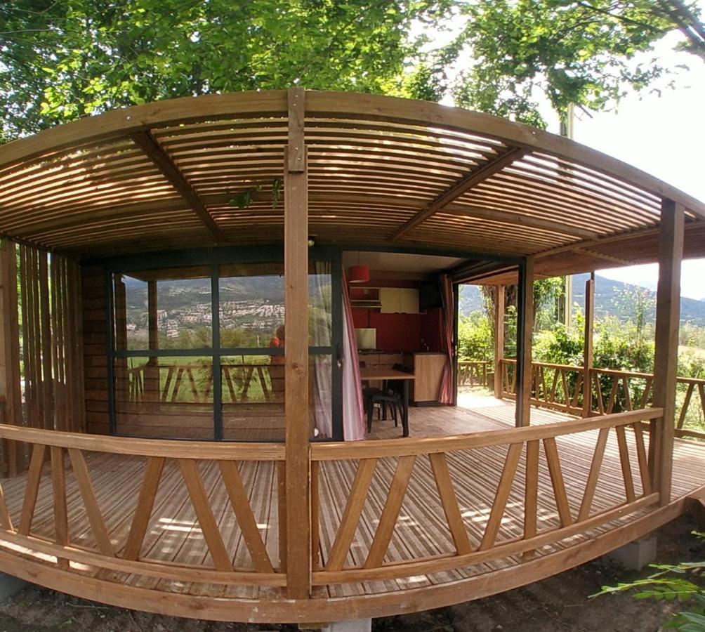 Camping Les Grillons Hotel Embrun Ngoại thất bức ảnh
